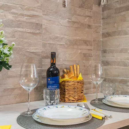 Trifamiliare Garden - Conchiglia Agnone Bagni