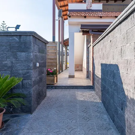 Trifamiliare Garden - Conchiglia Apartamento